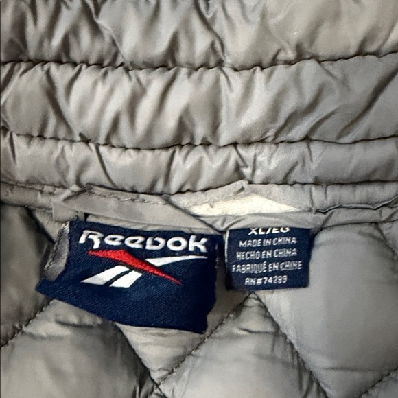 Reebok Light Gray Quilted Hooded Jacket Women's XL ( Pre-owned ) - Picture 7 of 14